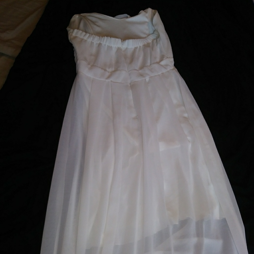 Dress - Picture 5 of 7